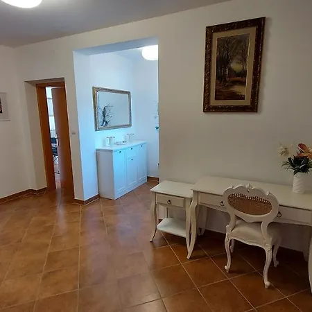 Soline Ada Apartment