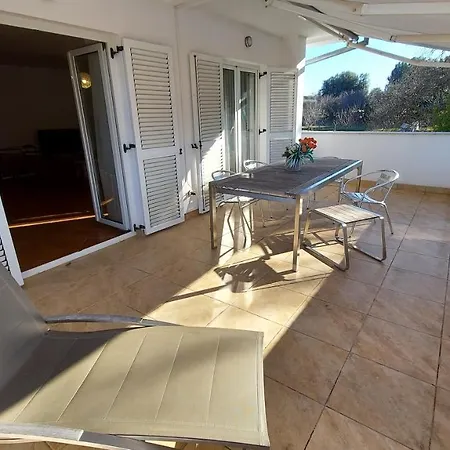 Soline Ada Apartment