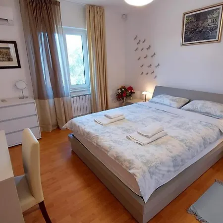 Apartment Soline Ada