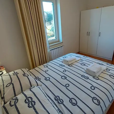 Soline Ada * Pjescana Uvala