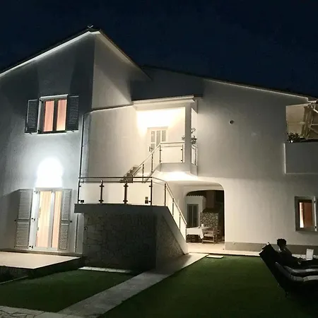 Apartment Soline Ada Pjescana Uvala